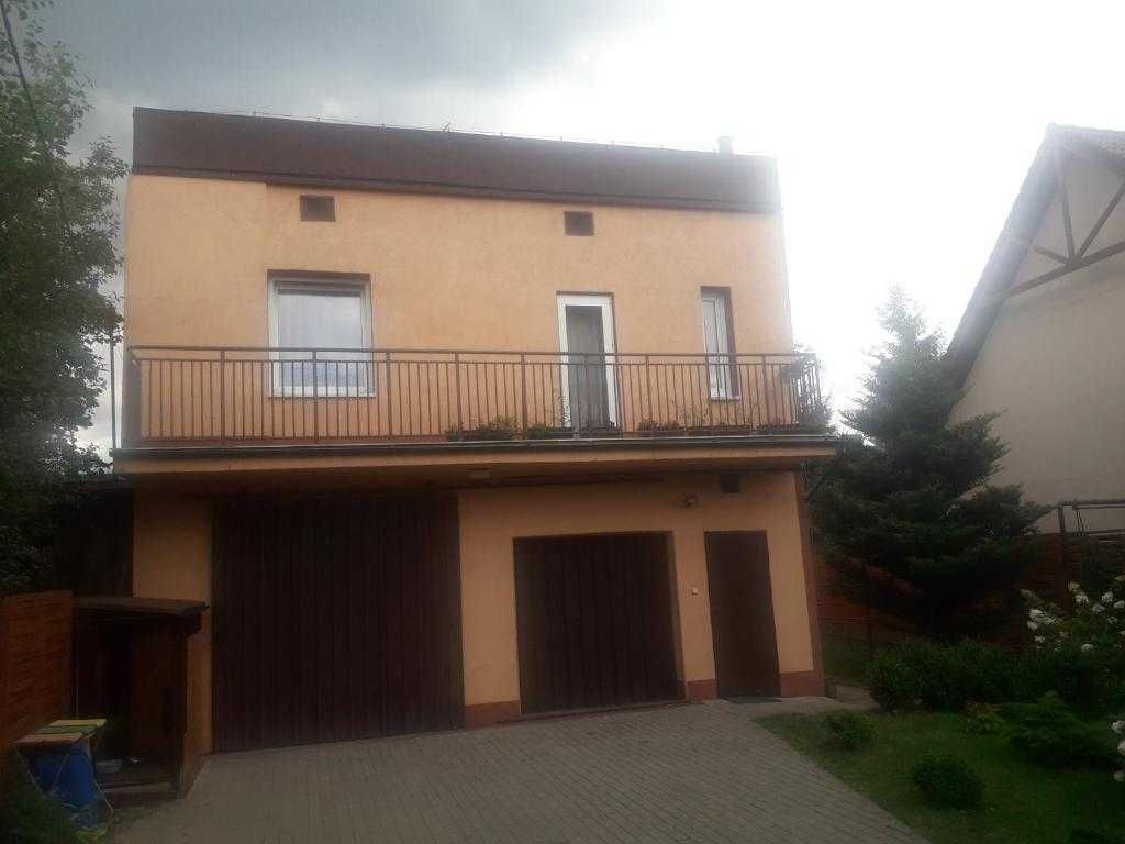 Apartament 3 pokoje na wyłączność - Selekcyjna 15 - do 10 osób