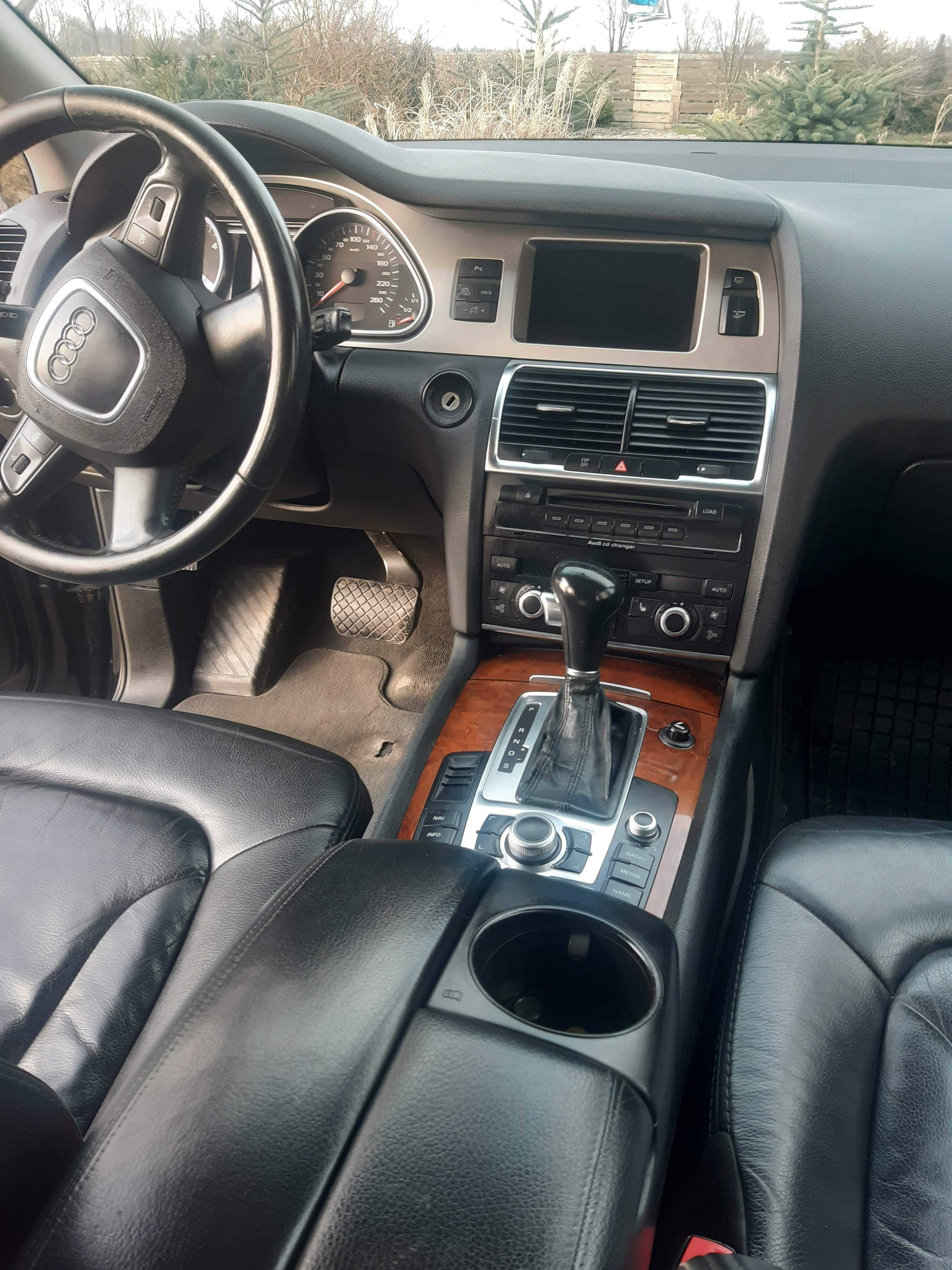 Sprzedam Audi Q7