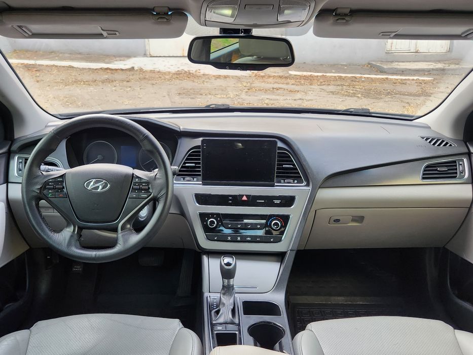 Хюндай Соната Спорт 2.4