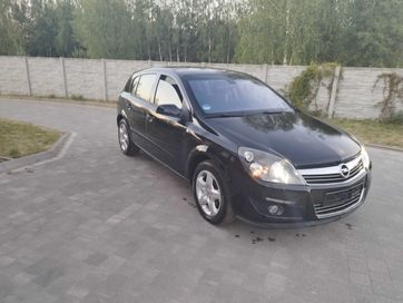 Opel Astra bezwypadkowy