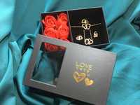 Nowy komplet biżuterii w ozdobnym pudełku różowe złoto serduszka