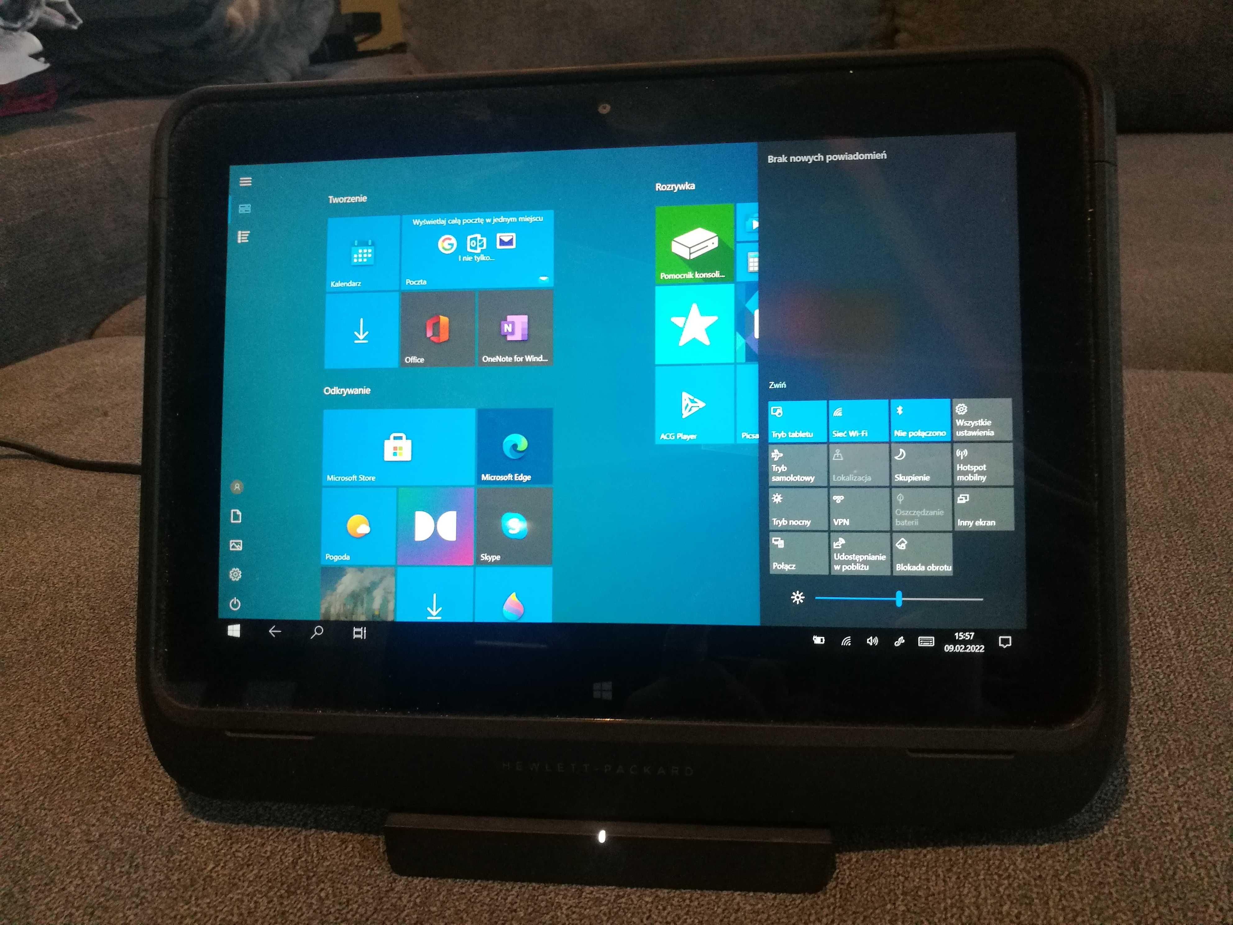 Tablet HP Elitepad 1000 G2 10,1" 4 GB / 128 GB srebrny