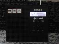 Lenco PDR-020BK - stan bdb