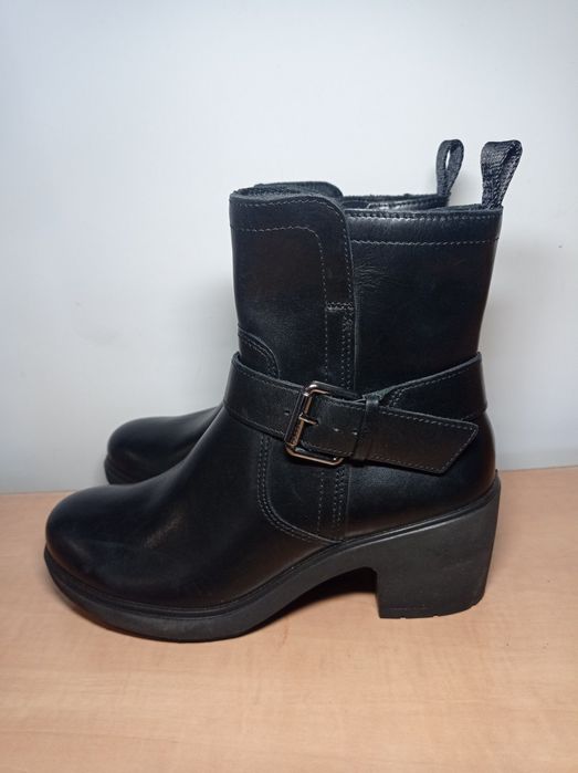 Жіночі ботильйони ЕССО Metropole Zurich Waterproof 35р.