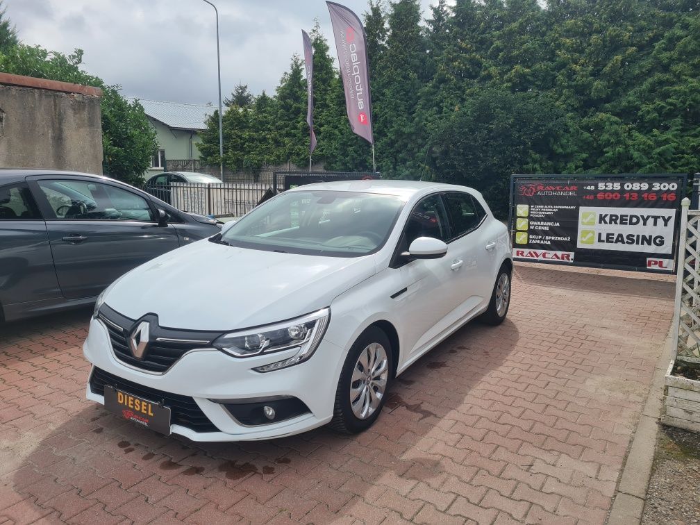 Renault Megane / 1,5 diesel / 6 biegów / navi / Tempomat / Led