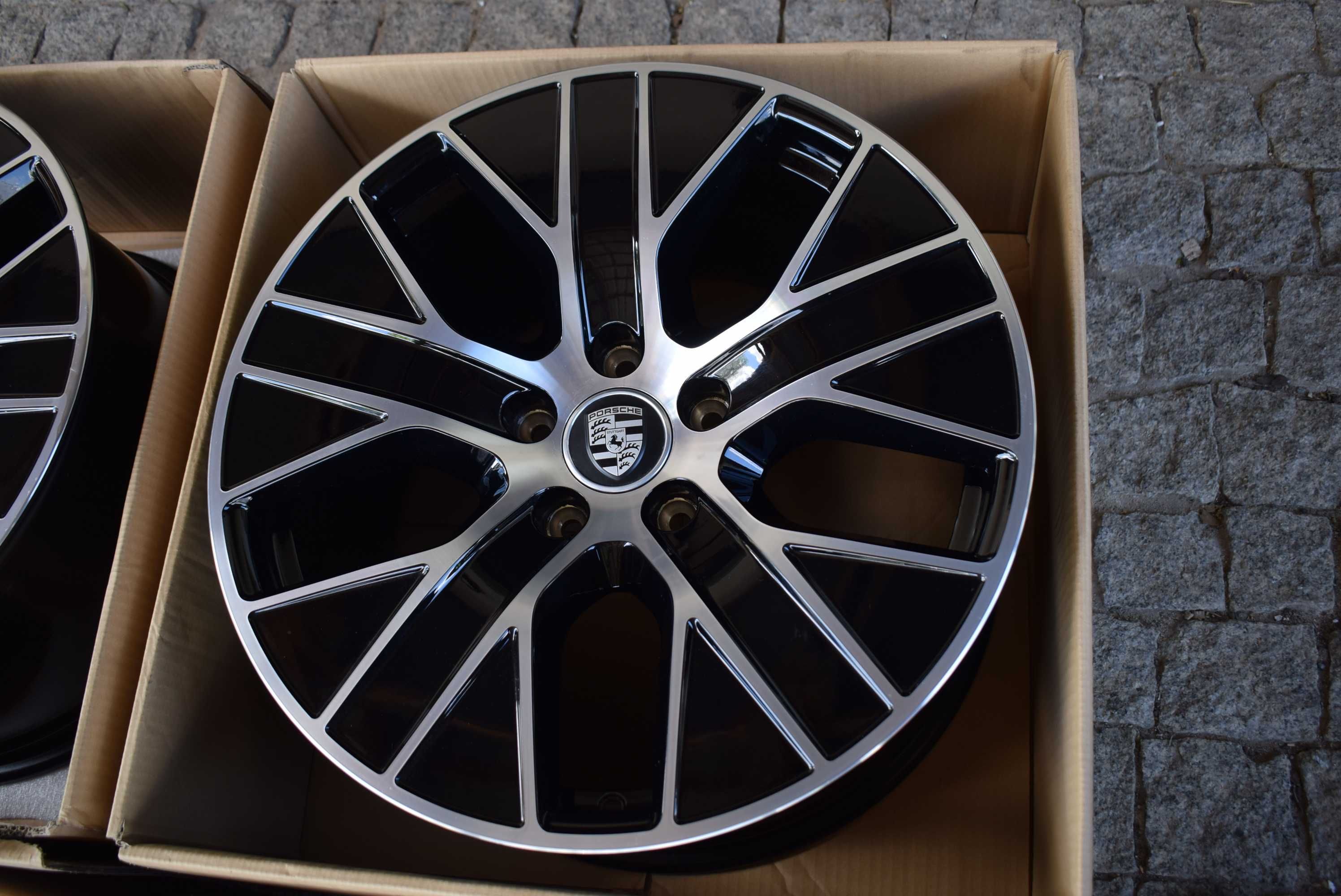 Porsche Taycan gts turbo aero rad felgi oryginał 20 oem 9 + 11 tył