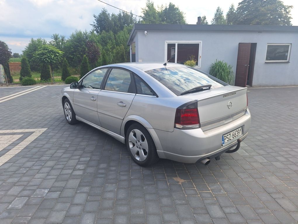 Opel Vectra C 1.8b GTS 2003r