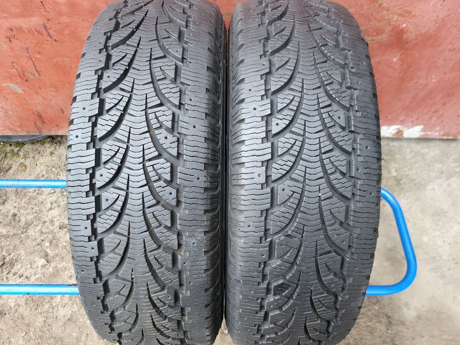 215/70/15C R15C Pirelli Chrono Winter 2шт ціна за 1шт шини