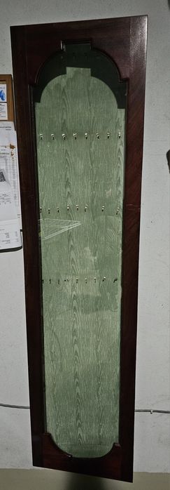 Armário/Expositor vertical de parede