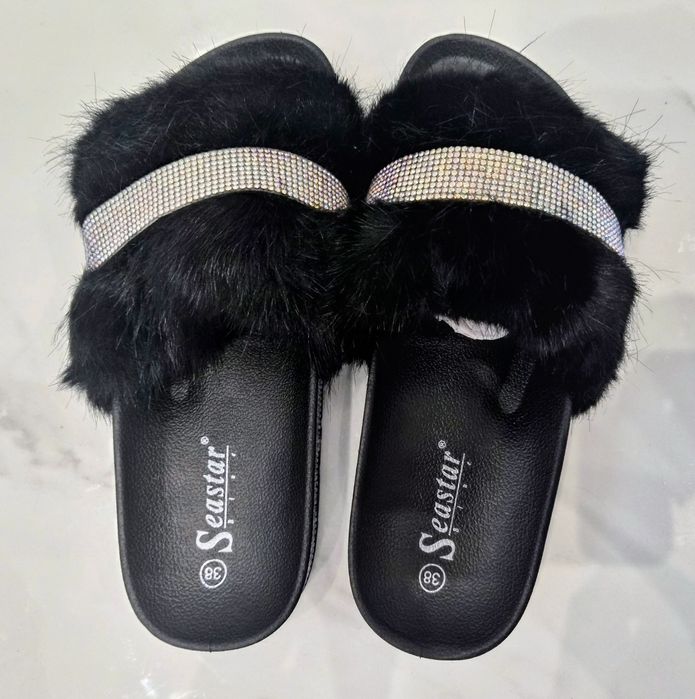 Cudowne, nowe klapki z cyrkoniami i futerkiem eko