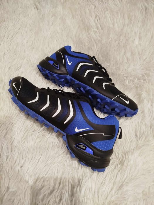 Nowe sportowe buty męskie