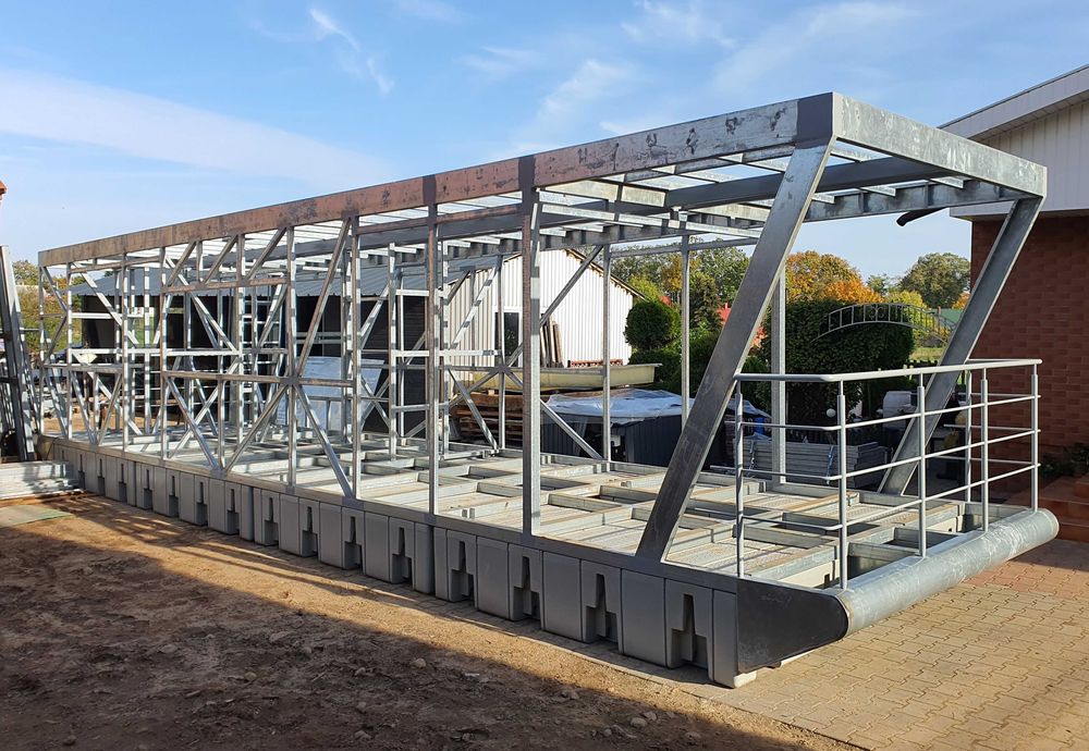 Houseboat Domek na wodzie Jacht Działka nad jeziorem Dom letniskowy