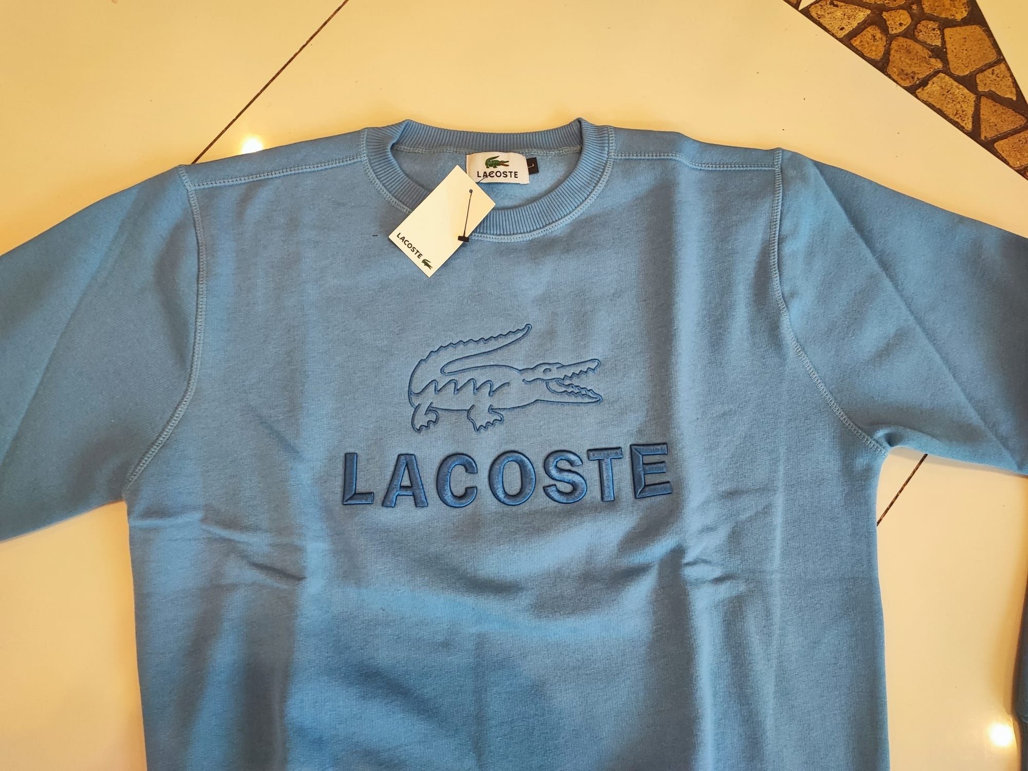 Świetna bluza Lacoste nowa z metką