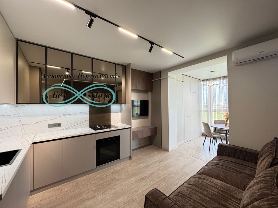 Дизайнерська 2к квартира в ЖК Софія Резиденс