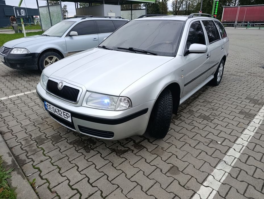 Шкода Октавія Тур