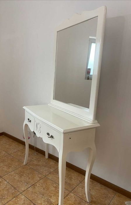 Toucador C/ espelho