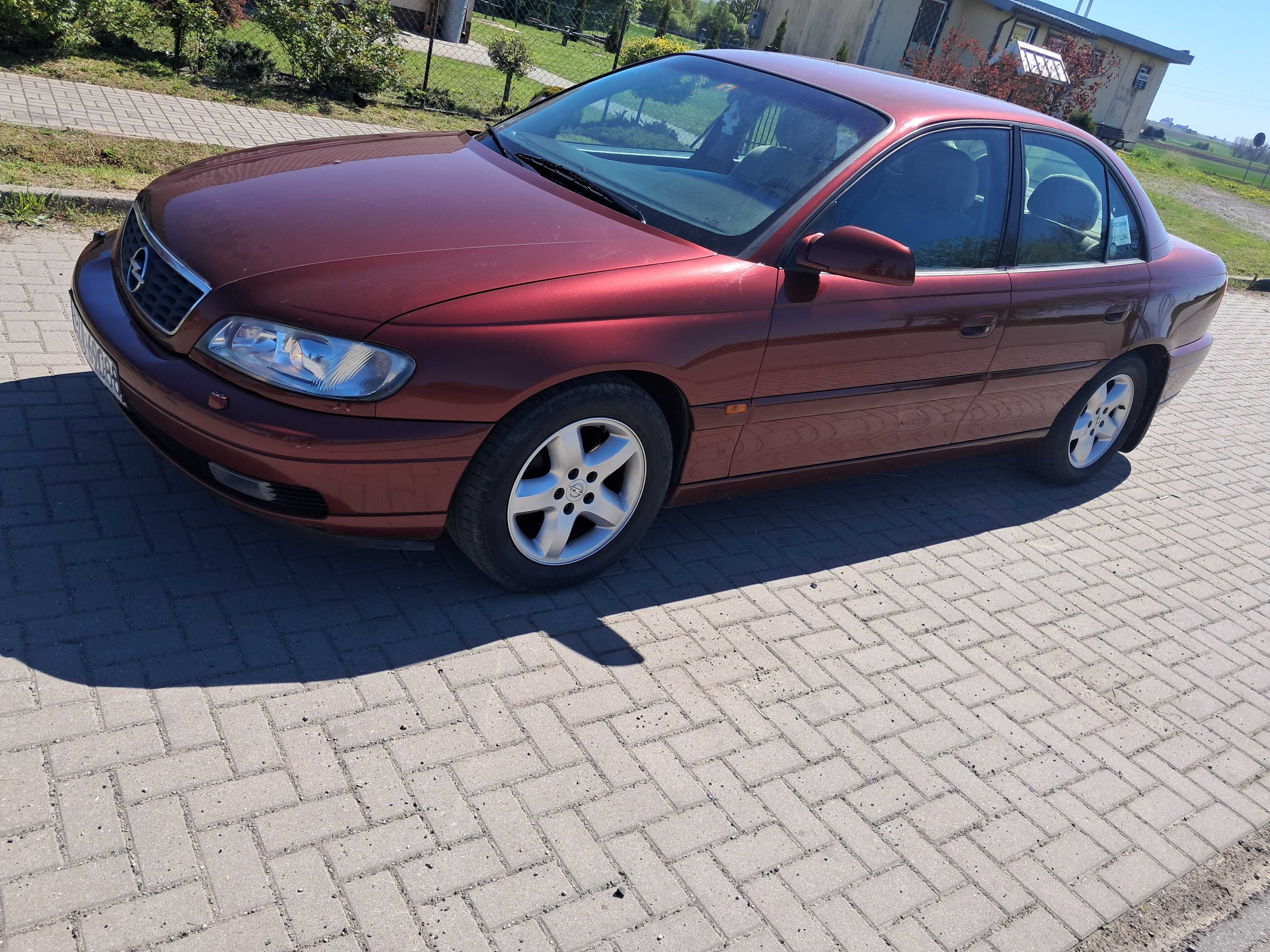 Opel Omega B FL 2.2B