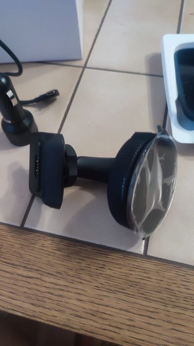 Продається GPS навігатор TomTom.