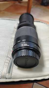 Объектив Canon EOS 700D, відмінний стан