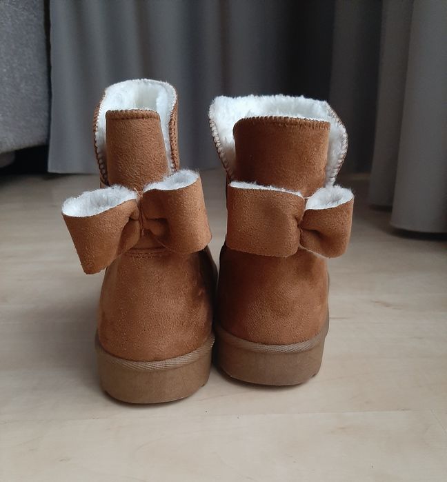 Brązowe śniegowce ESMARA