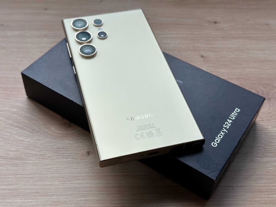 Telefon Samsung Galaxy S24 Ultra 256 GB / 12 GB RAM + GW 12 miesięcy