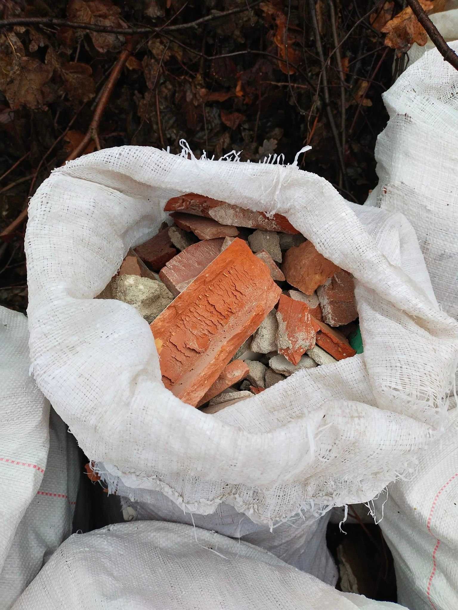 Wywóz mebli gabarytów odpadów po budowie gruzu śmieci przeprowadzki
