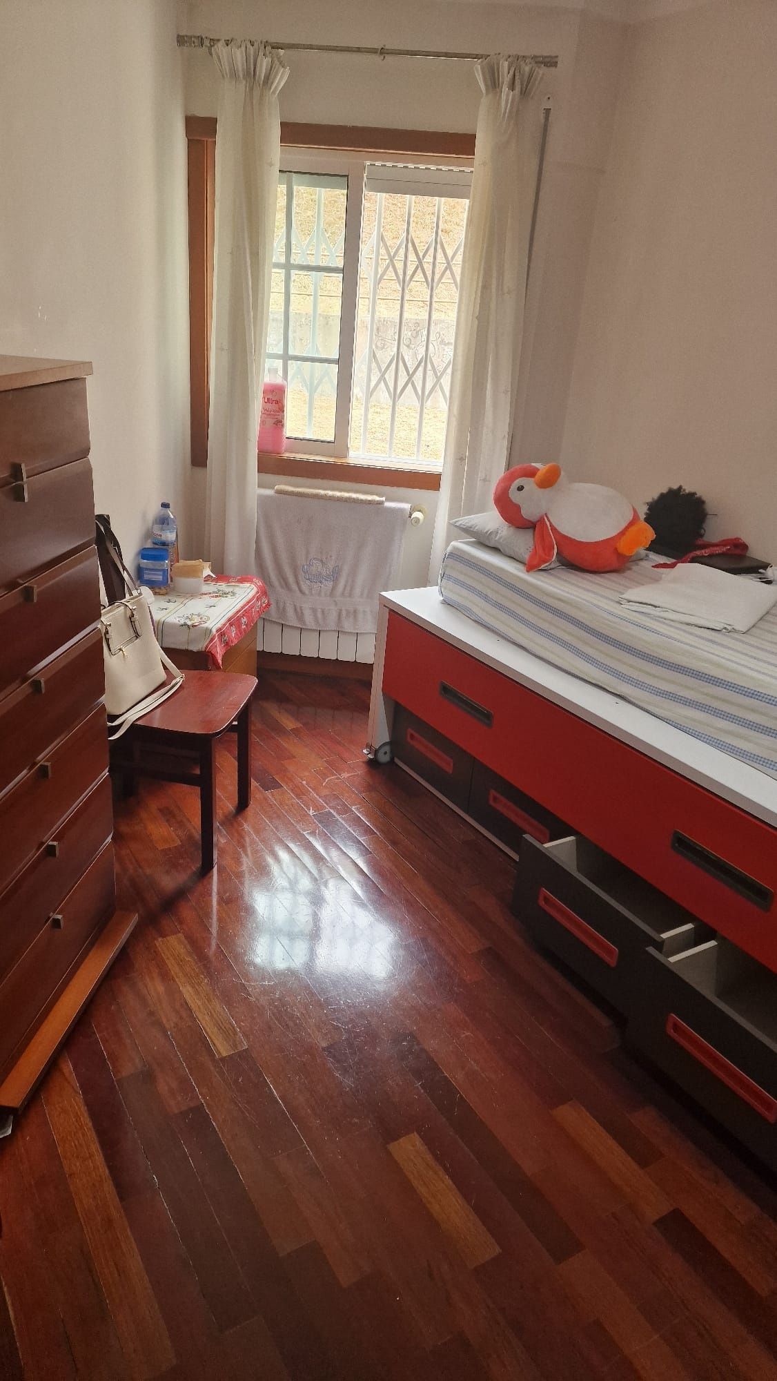 Aluga-se Quarto Amadora
