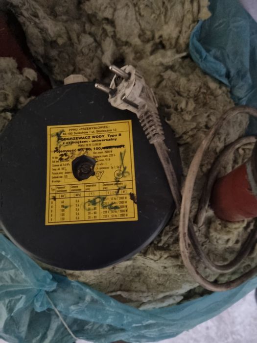 Bojler elektryczny 100 litrów z weżownicą.