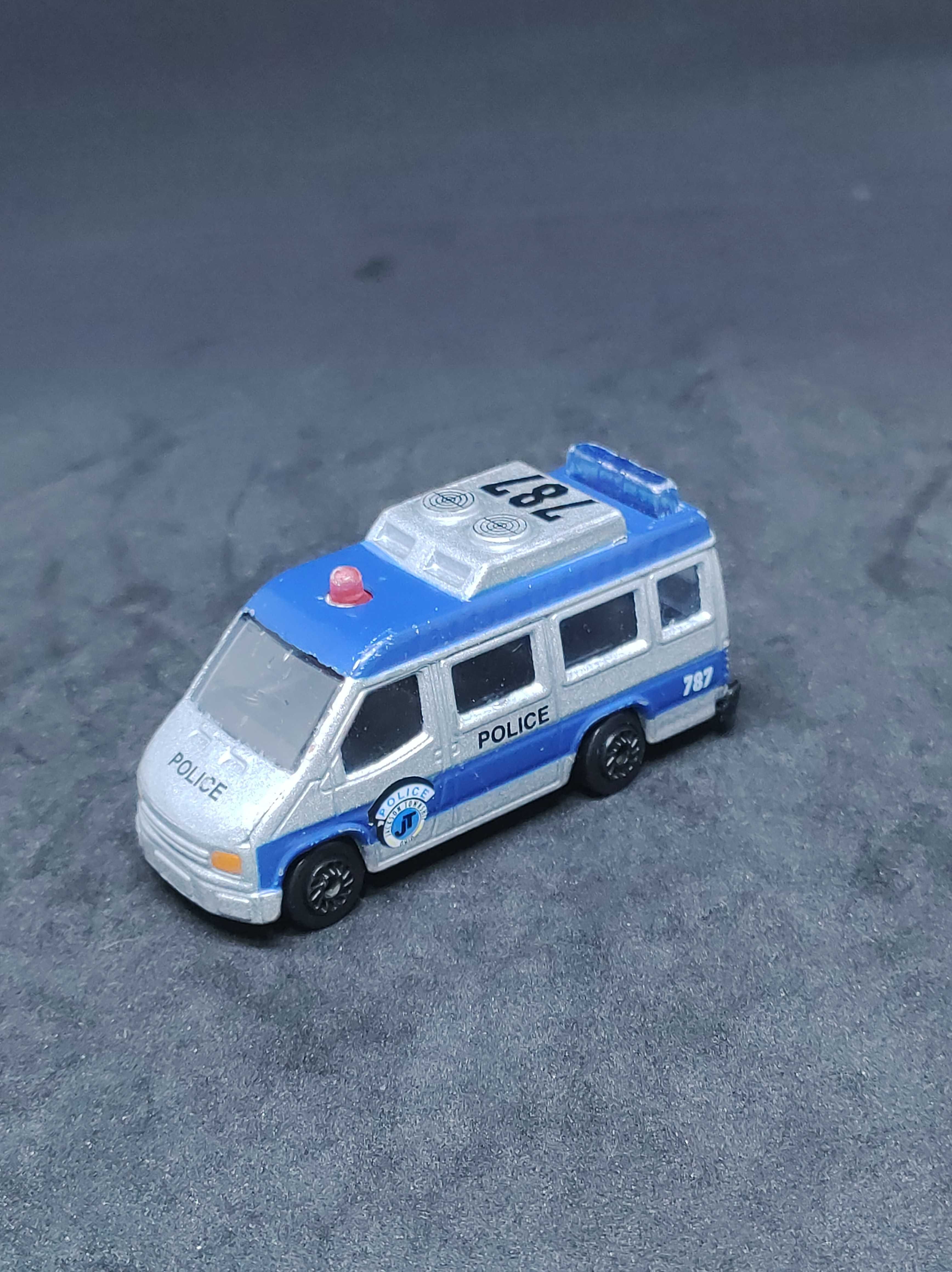 Pioneer Toys Street Machine FORD TRANSIT MK3 POLICE FORCE 1/64