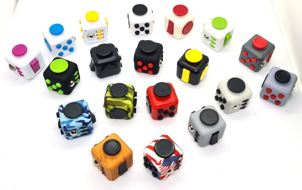 Фиджет-кубик 3.3х3.3х3.3 см Fidget Cube mini Антистресс спиннер куб