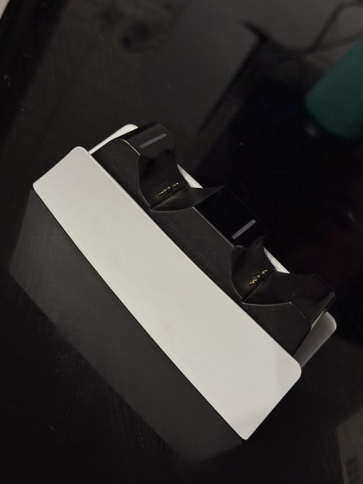 Зарядна станція для геймпада PlayStation 5 оригінал