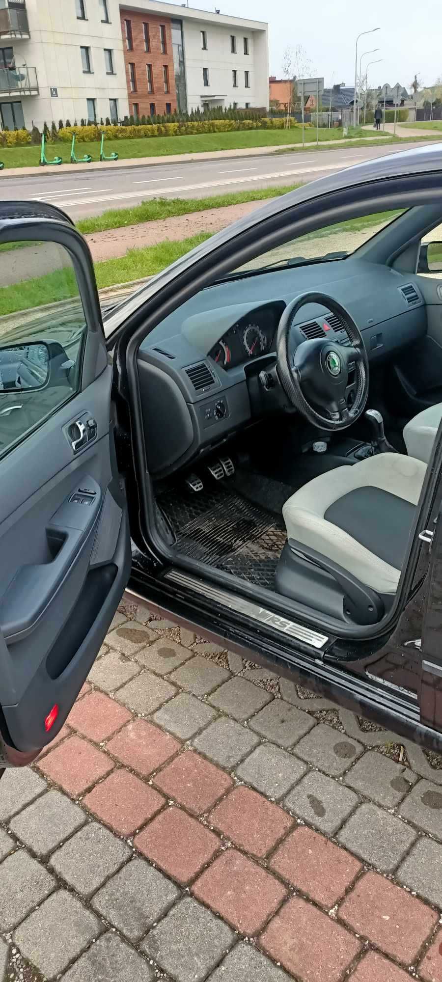 SKODA Fabia 1.9vrs 130km