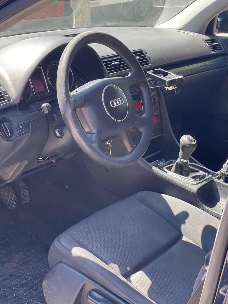 Audi a4 1.9D**Super stan**Alusy**Niezawodny**Klima**Zamiana**