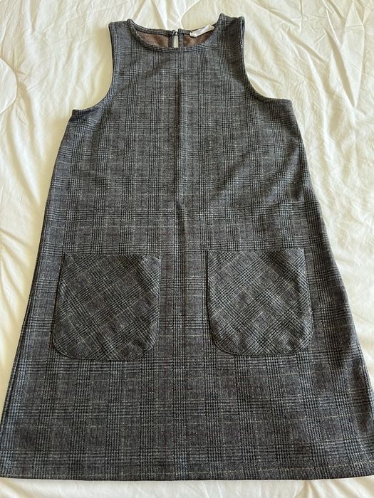Vestido e saia de peito