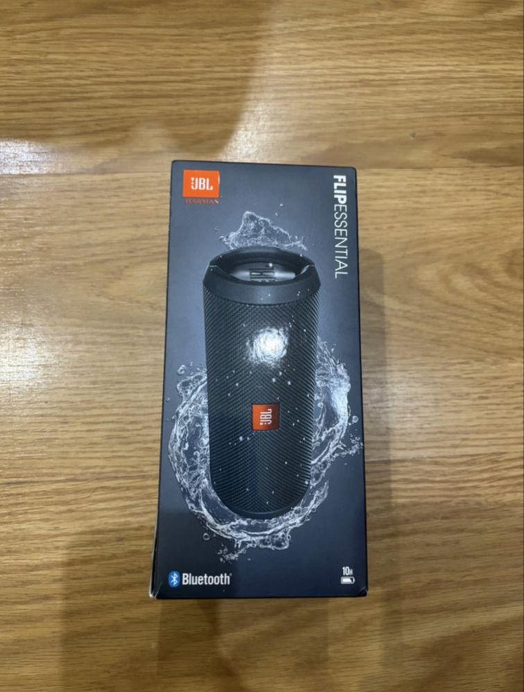 Jbl essential 2…