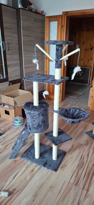 Drapak dla kota 138 cm wieża z domkiem, drabinka legowisko 5 poziomów