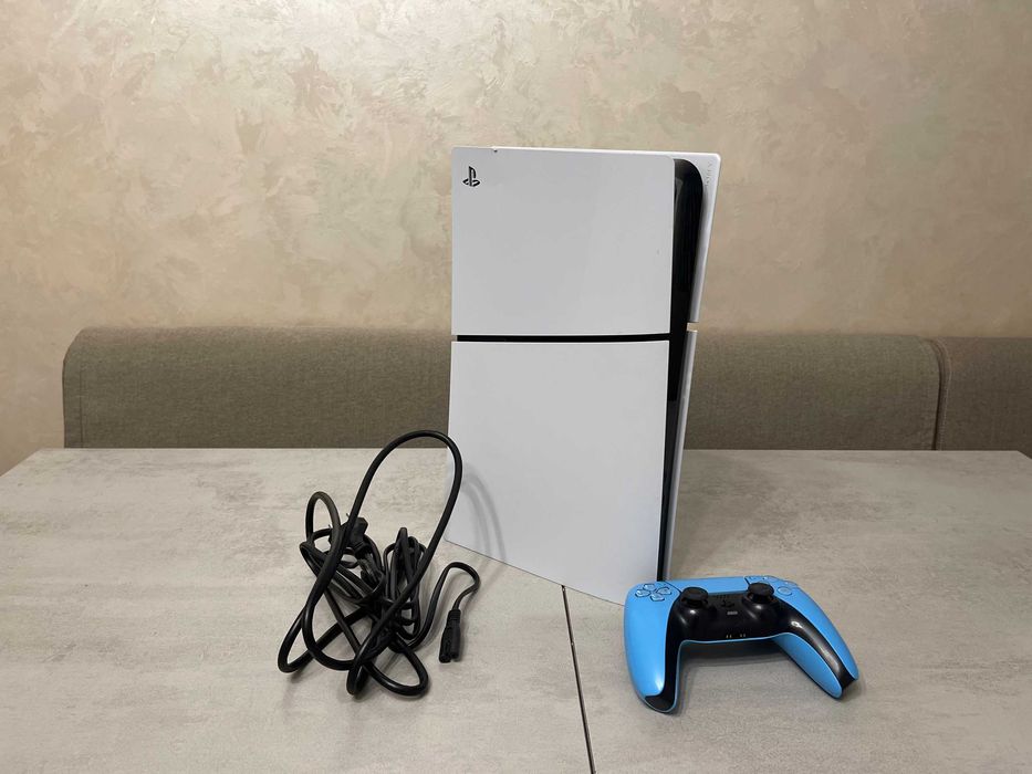 Ігрова приставка Sony PlayStation PS5 CFI-2015 Slim Digital, джойстик