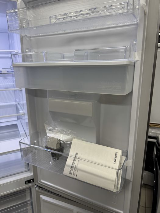 Холодильник Samsung nofrost wifi