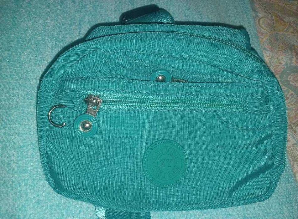 Bolsa de cintura ZY nova