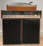 Leitor de vinil - rádio - sintonizador e par de colunas  VINTAGE SIERA