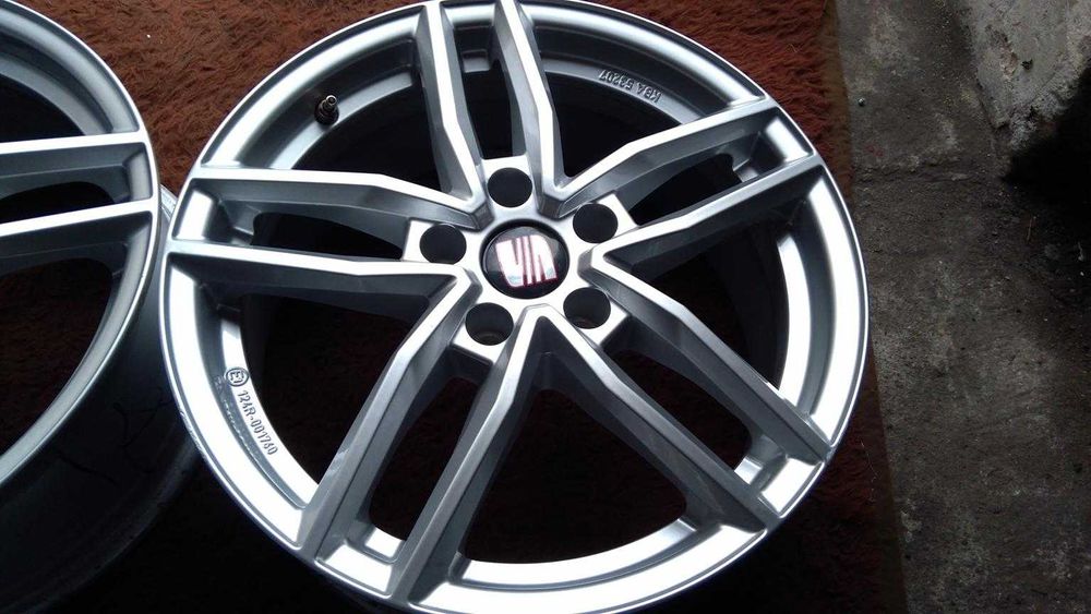 [IA] TIGUAN Golf SUPERB 7x17 Octavia A3 T-roc KAROQ Q2 YETI 5x112