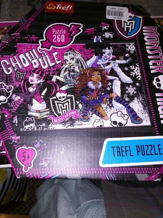 puzzle i teczka dla fanki Monster High