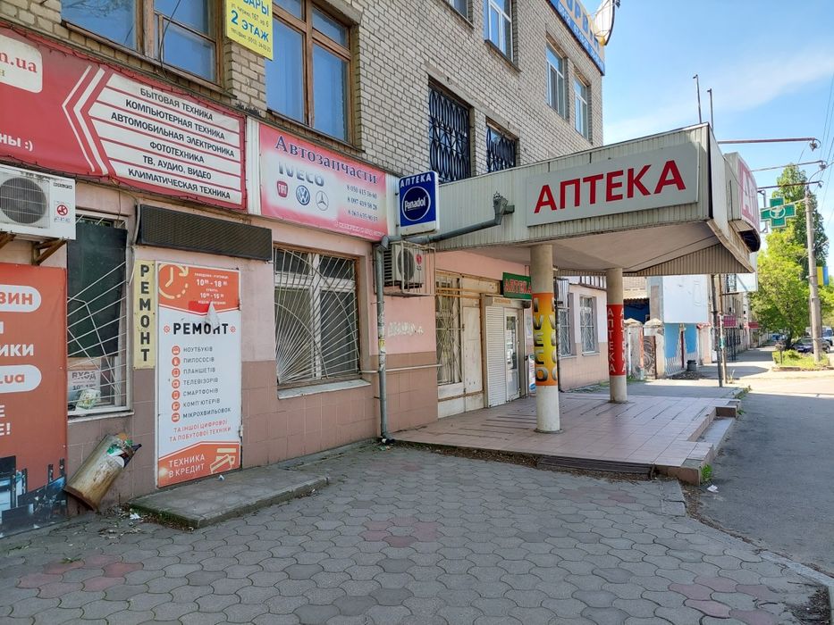 Фасад помещение под Банк Стоматология Аптека Салон Мед центр Магазин