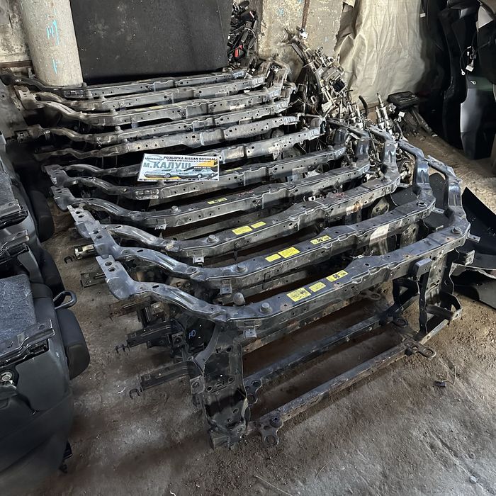 Телевізор підсилювач передок Nissan Qashqai J10 запчасти