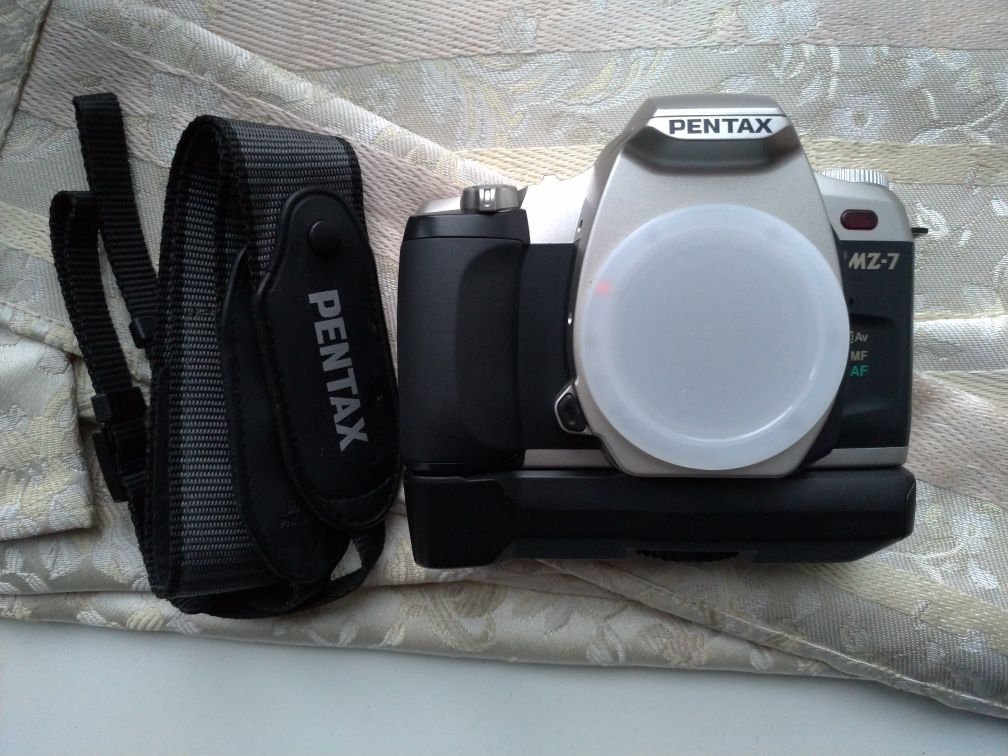 Фотоаппарат плёночный Pentax MZ 7