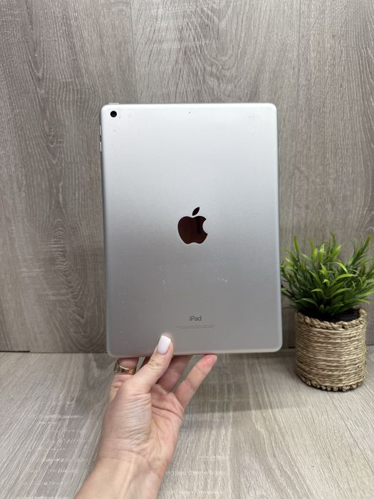 iPad 6 (2018) 128 GB, Wi-Fi