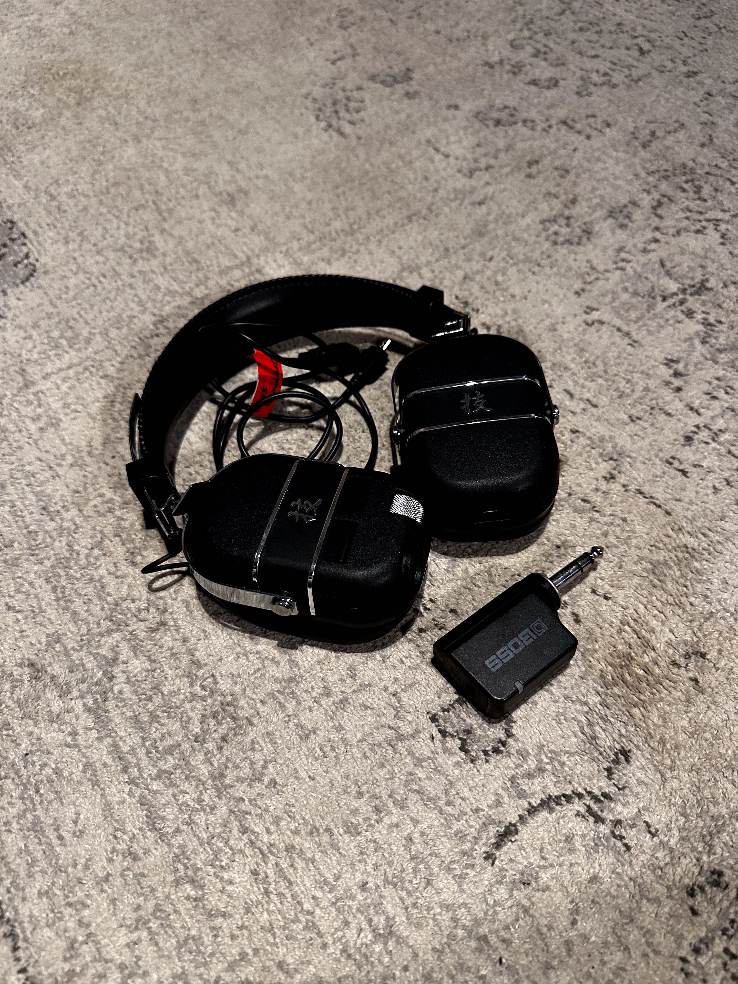 Boss Wazza Air Guitar Headphones