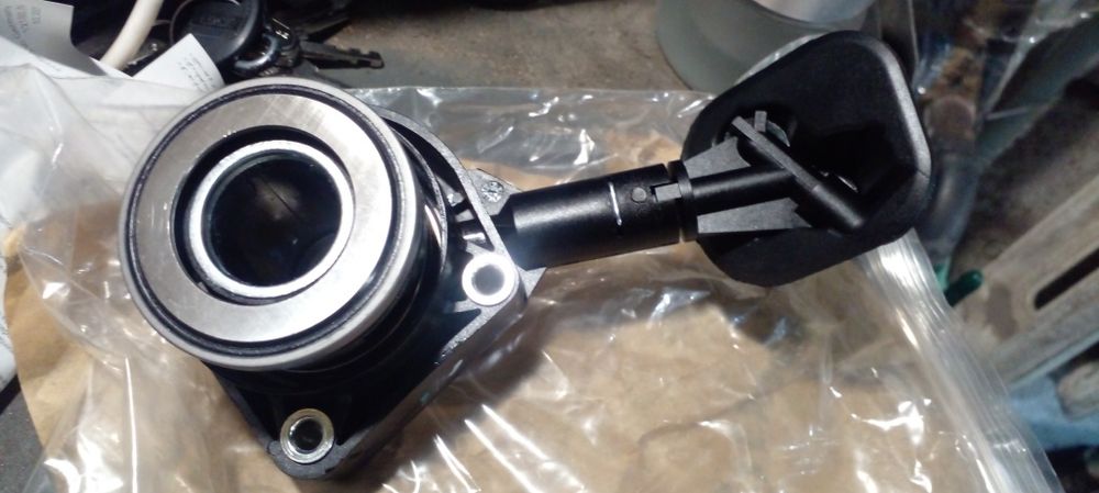 Робочий циліндр щеплення Форд фокус 1.6hdi