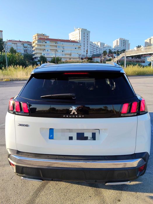 Peugeot 3008 de 2018 1.5 130cv