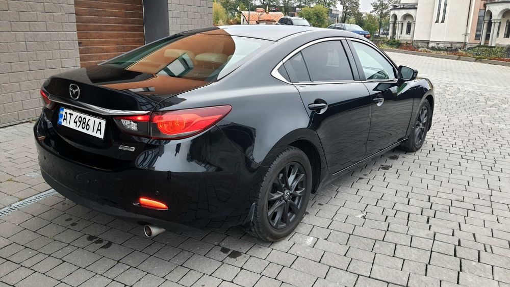 Mazda 6 2012 року